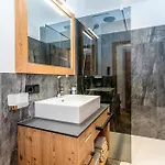 Whirlpool Und Sauna *