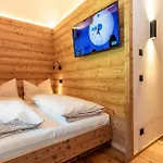 Tatil Evi Whirlpool Und Sauna