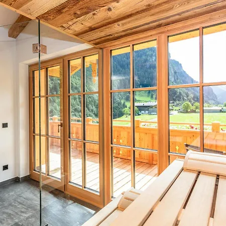 Whirlpool Und Sauna